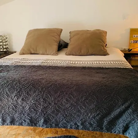 La Suite 9-3